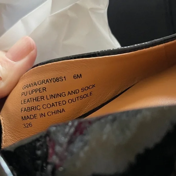 STEVE MADDEN GRAND AVE SANDAL BLACK PATENT - Picture 12 of 16